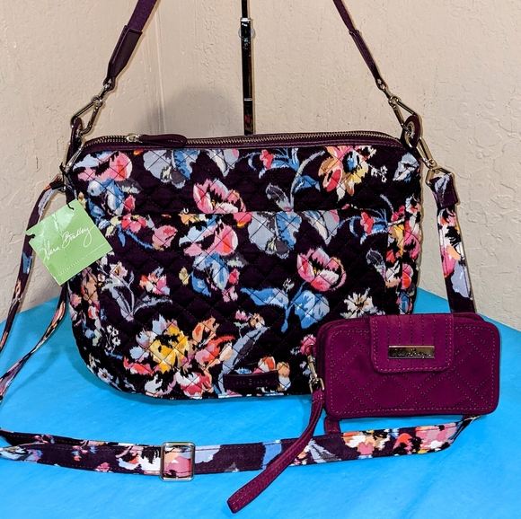 Vera Bradley Handbags - Vera Bradley 2Way Carson Shoulderbag Crossbody +Wallet